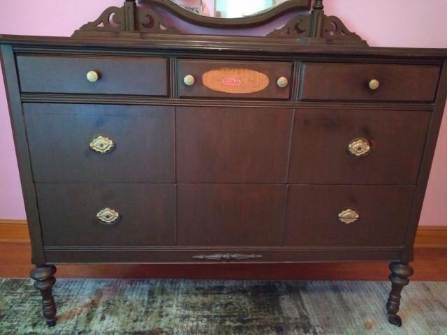 Antique Dresser W Mirror In Newburg Washington County Wisconsin